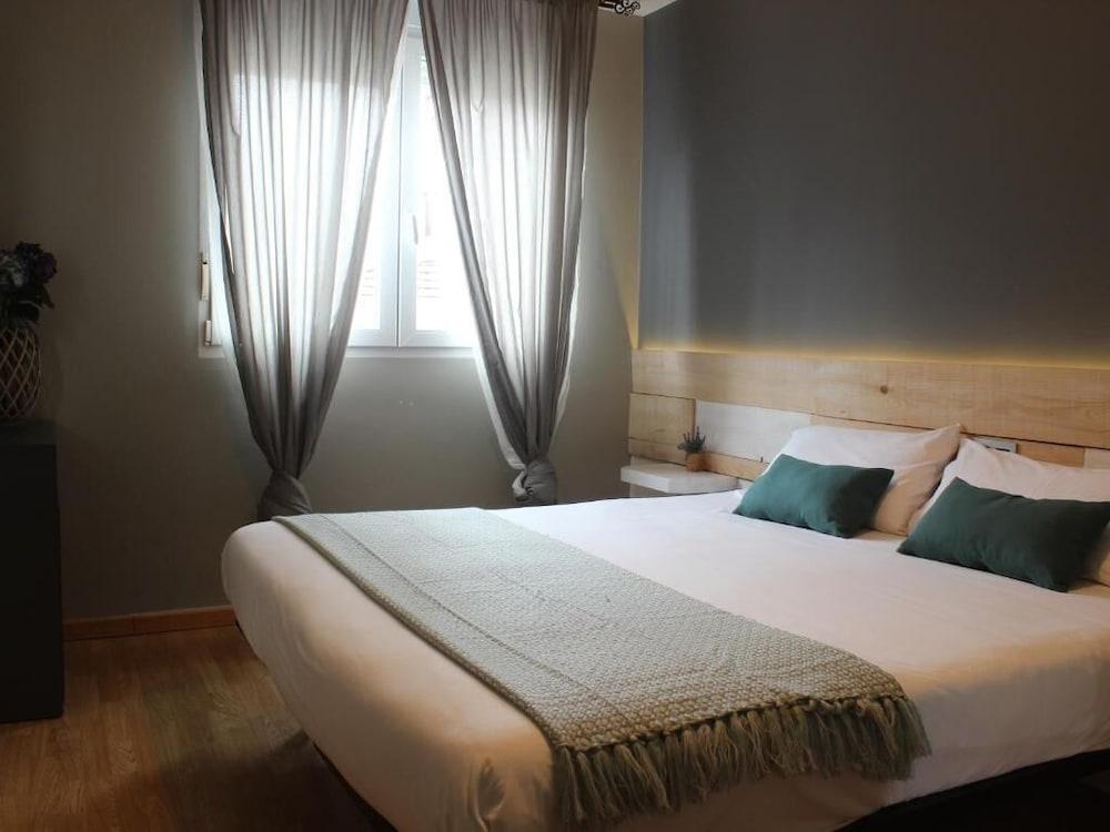 Hotel Alda Estacion 비고 외부 사진